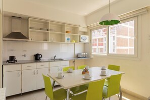 複式房屋, 2 間臥室 | 私人廚房 | 小冰箱、微波爐、咖啡機/沖茶器、烤盤