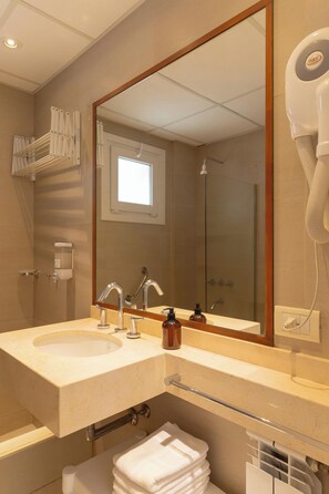 Apartment, 1 Schlafzimmer | Badezimmer