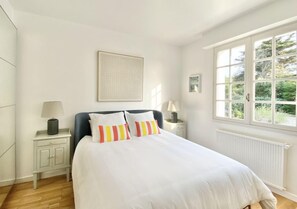 4 bedrooms, WiFi