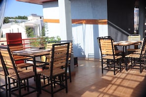Restaurant - Zeyman's Apartments (Kigali)