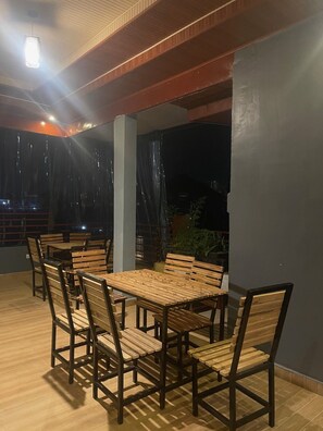 Restaurant - Zeyman's Apartments (Kigali)