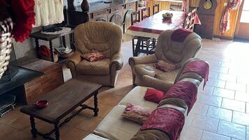 Télévision, livres, chaßne hi-fi