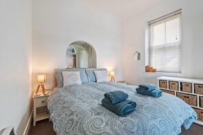 2 Schlafzimmer, BĂŒgeleisen/BĂŒgelbrett, Reisekinderbett, kostenloses WLAN