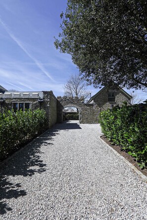 Property grounds - The Coach House, stunning cabin in St Tudy (Saint Tudy)