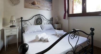 Armonia Tanaunella - with terrace near the beach