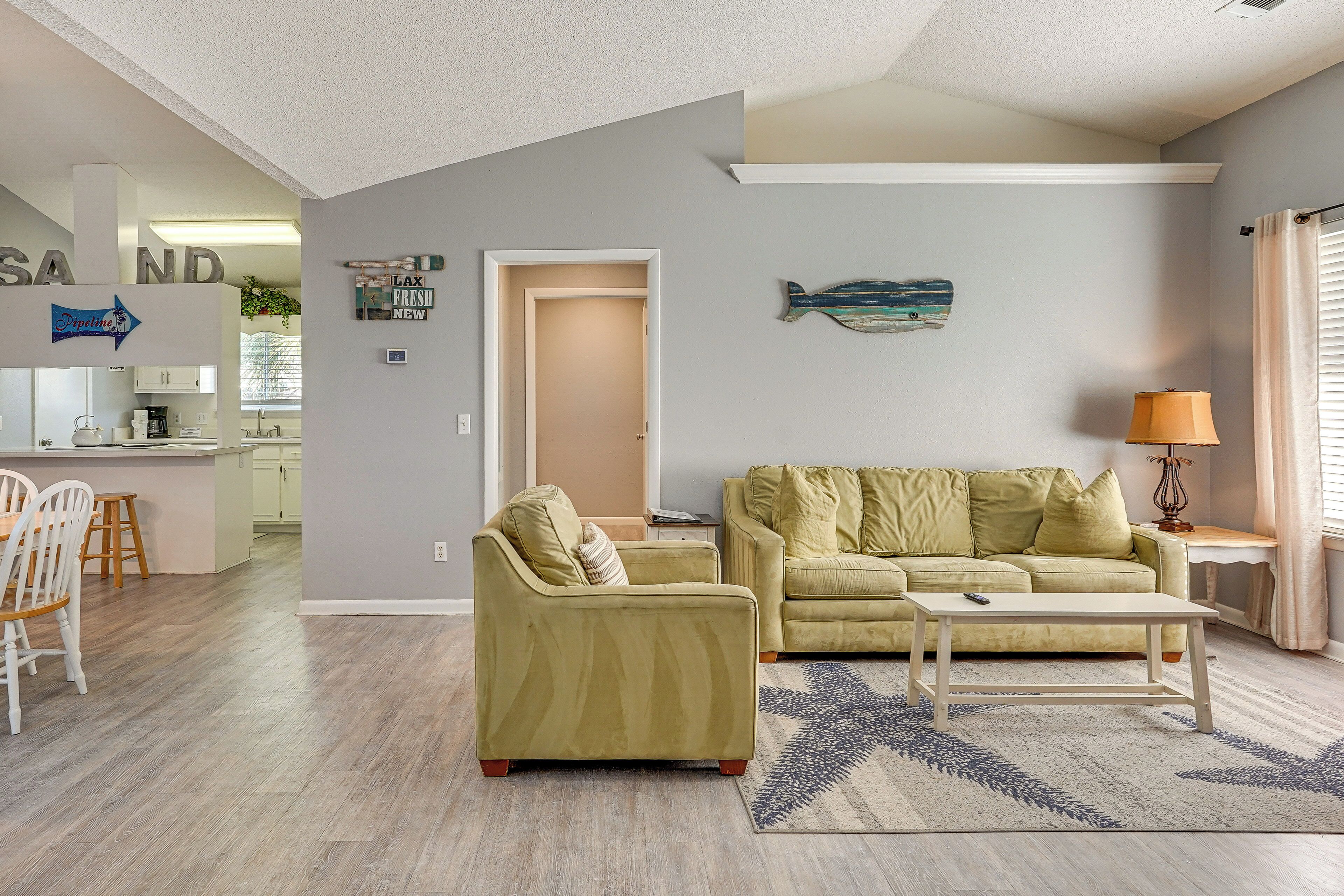 House (3 Bedrooms) | Interior