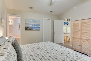 House (3 Bedrooms) | Interior - Panama City Beach Home: Walk to Emerald Beach! (Panama City Beach)