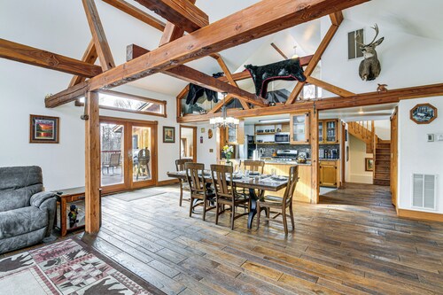 Beautiful Wasilla Home Rental w/ Deck & Gas Grill!