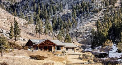 Remote Mountainside Cabin By Stillwater River
