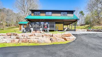 House (2 Bedrooms) | Bahagian dalam