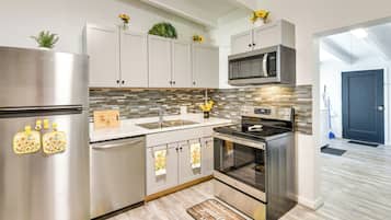 Apartment (2 Bedrooms) | Bahagian dalam