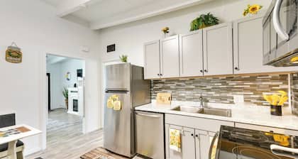 Cozy Fort Walton Beach Escape w/ Private Patio!