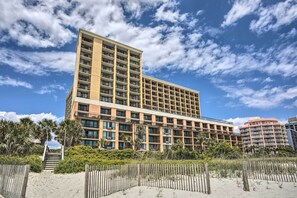 Interior - Oceanfront Views: Myrtle Beach Getaway w/ Balcony! (Myrtle Beach)