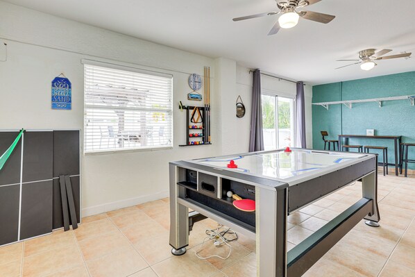 House (3 Bedrooms) | Interior - Pet-friendly Fort Pierce Home w/ Pool & Kayaks! (Fort Pierce)