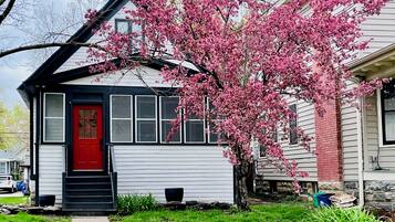 House (2 Bedrooms) | Bahagian dalam