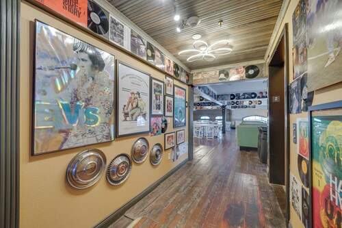 Central Texarkana Studio Rental w/ Railroad Views!