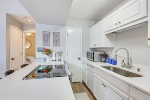 Apartment (1 Bedroom) | Interior - Cozy Angel Fire Condo - Walk to Ski Lift! (Angel Fire)
