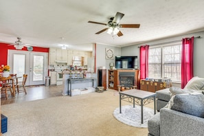 House (3 Bedrooms) | Interior - Furnished Deck & Fire Pit: Greeneville Home! (Mosheim)
