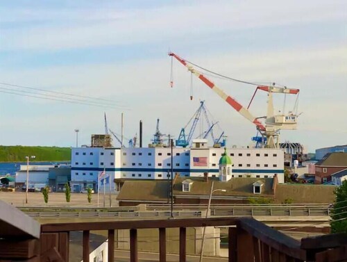 Top floor loft apartment in downtown Bath