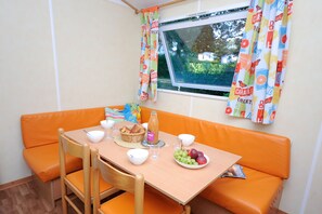 Dining - Mobil-home Classique 2 Chambres (Telgruc-sur-Mer)