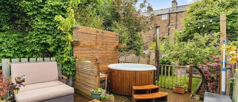 Stuga | Bubbelpool utomhus