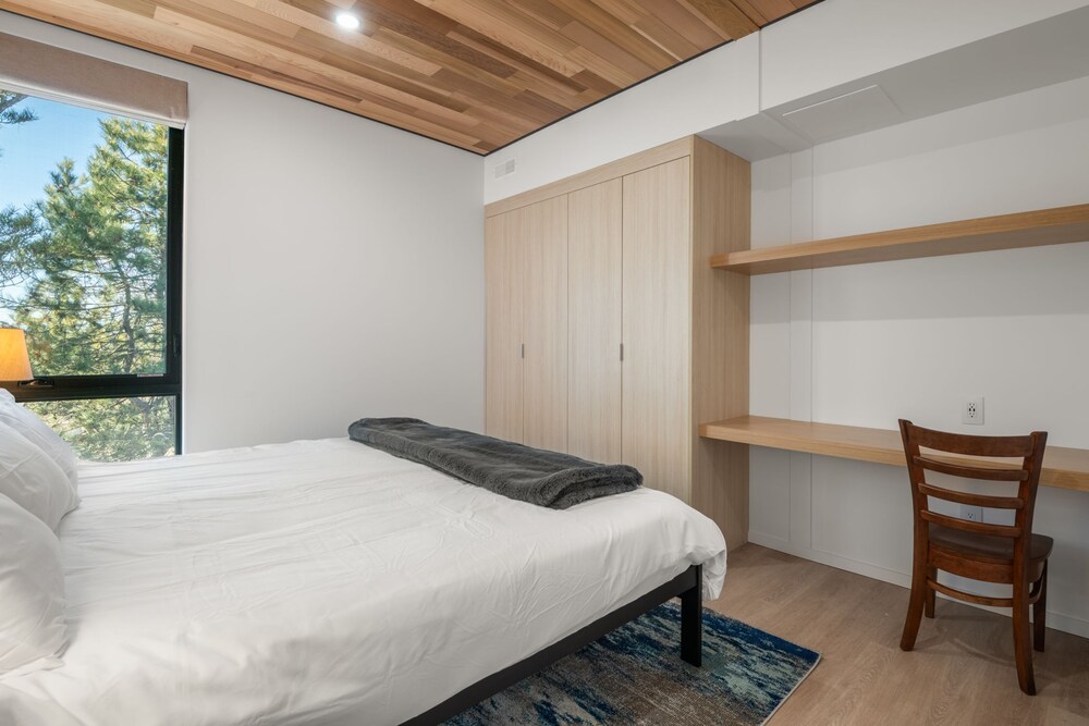 Brand New Construction.....Coffins Beach Gloucester Vrbo