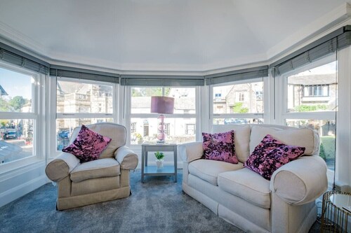 Village View - Free access to local Health Club