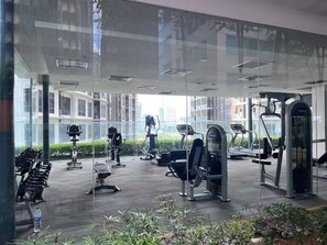 Fitness facility - 15mins to KLCC, 5mins to Metro

 (Kuala Lumpur)