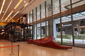 Lobby - 15mins to KLCC, 5mins to Metro

 (Kuala Lumpur)