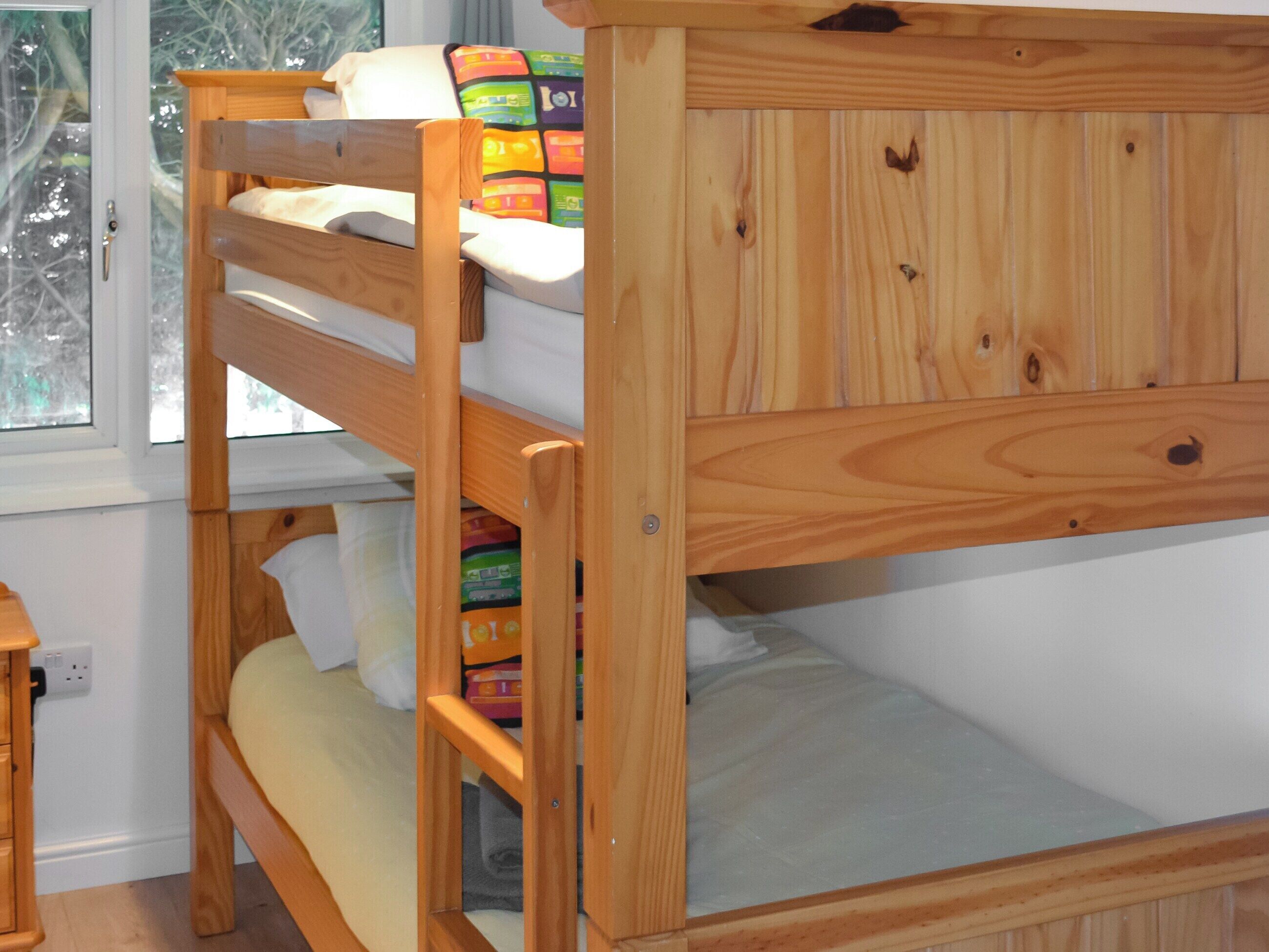 3 chambres, accès au Wi-Fi (inclus), literie fournie