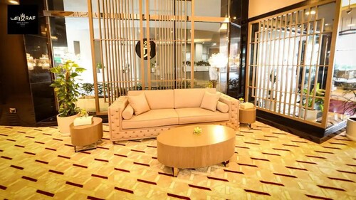 2 Bedroom Apartment Near Airport