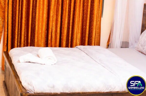 1 habitación, tabla de planchar con plancha, wifi y ropa de cama 