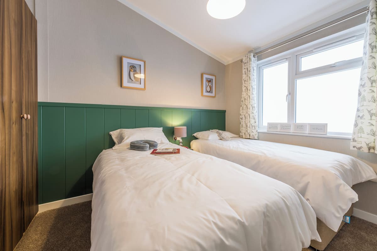 3 bedrooms