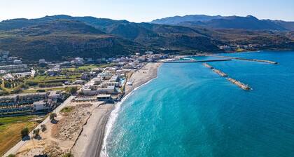 Achatis Apartments with sea view