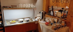 Free daily buffet breakfast