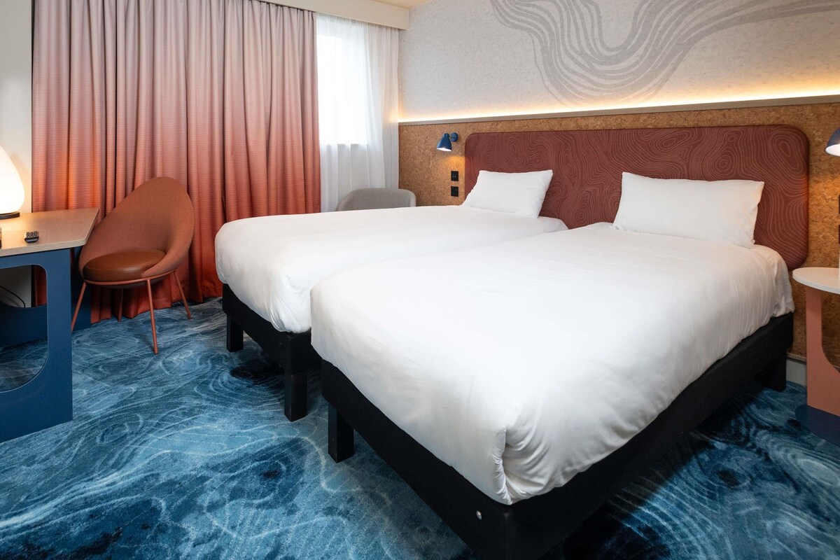 Phòng Suite Superior, 2 giường đơn, bếp (Superior Suite) | Két bảo mật tại phòng, khu vực làm việc phù hợp cho laptop 