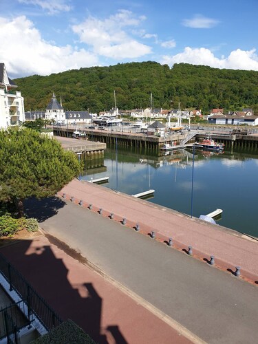 Appartement 3 pièces - Résidence avec piscine - Port Guillaume