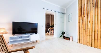 Suhl - Zentral Bahnhof Congress Parkplatz