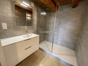 Dusche, Bidet