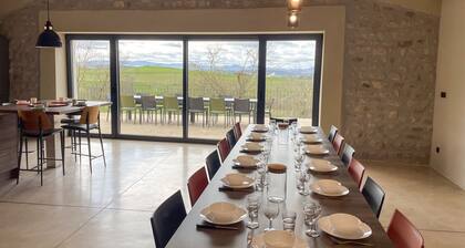 Gîte des Ollières : Entre Charme Traditionnel et Confort Moderne