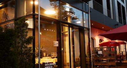 Hotel Zum Goldenen Hirsch