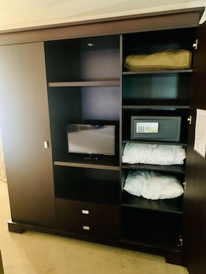 Executive suite | Kleerkast