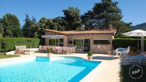 Outdoor pool - Domaine de La Tuilerie sur 2,5 ha, Commerces Proches, Centre Historique à 2 km (Aussillon)