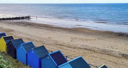 4 bedroom accommodation in Mundesley