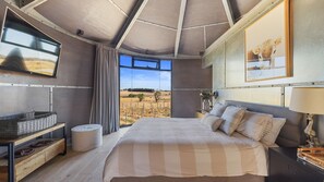 4 عدّة غرف نوم ومكواة/لوح كي وواي فاي وملاءات أسرّة