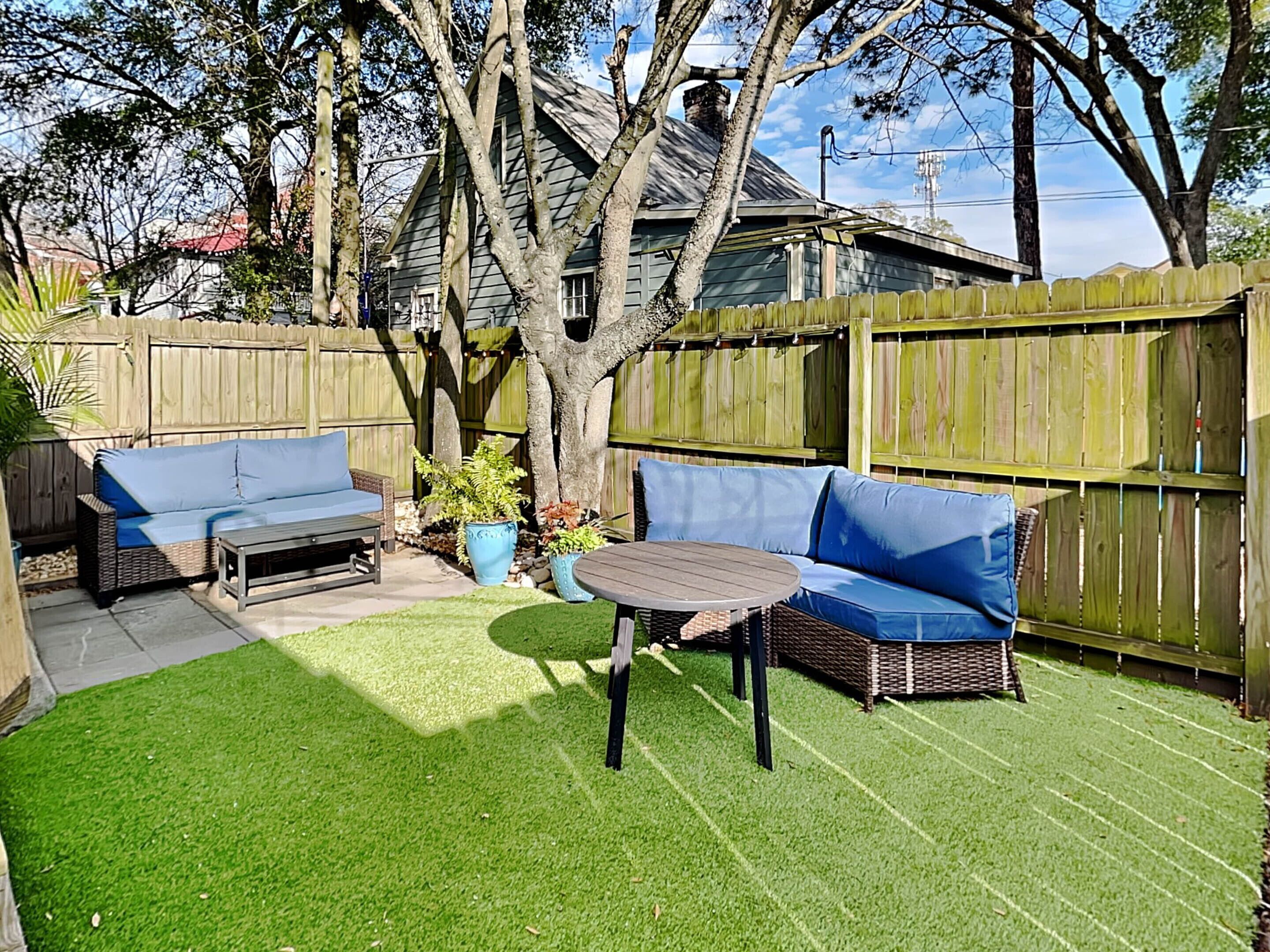 Barnard Row House | Pet-Friendly, Renovated Duplex + Walk to Forsyth Park!