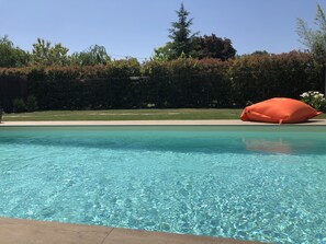 Utomhuspool