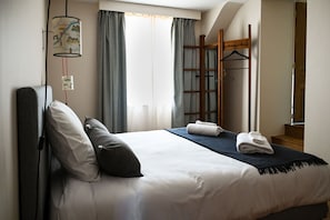 4 chambres, bureau, fer et planche Ă repasser, Wi-Fi