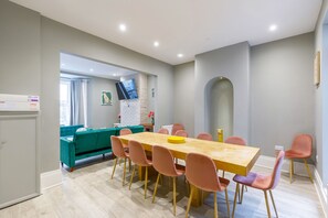 Dining - Central 6 bedroom Townhouse (Brighton and Hove)