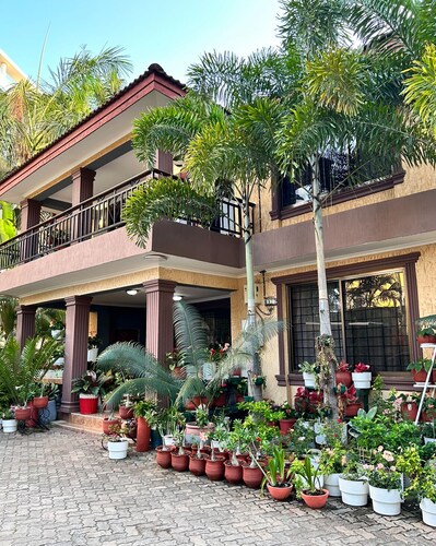 Peninsula Residence
